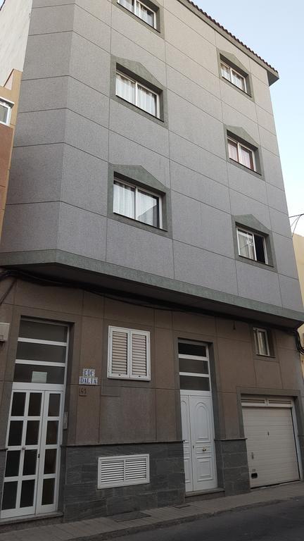 Estudios Dalia 维辛达里奥 外观 照片